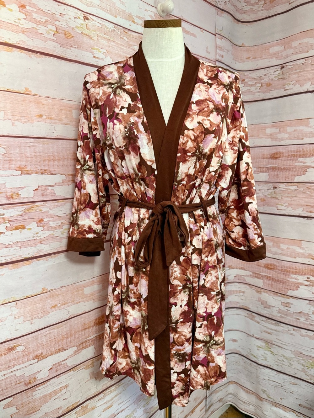 NICOLE Miller Floral Tie Robe - Picture 2 of 5